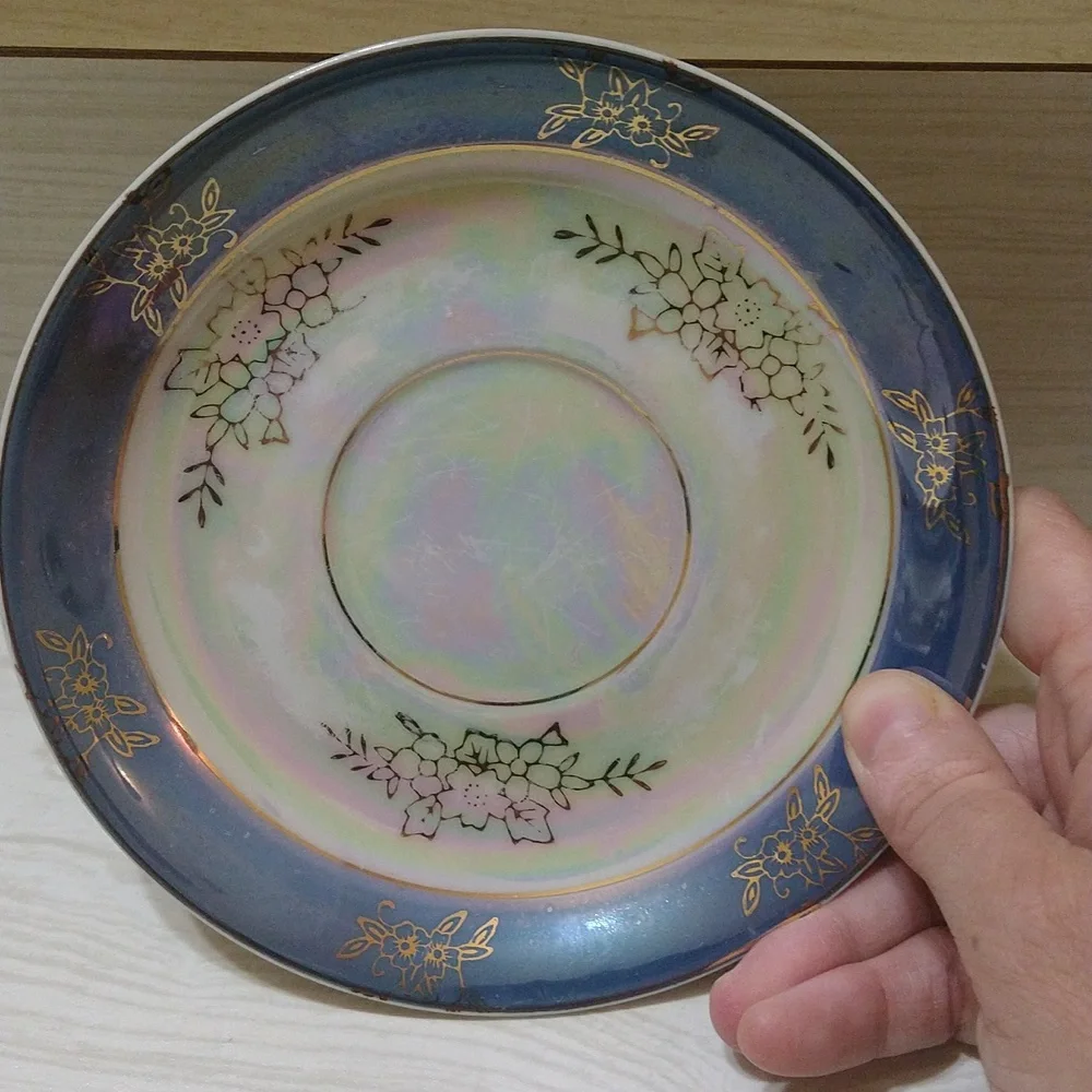 Vintage 1950's Iridescent Mother of Pearl w Blue Band and Gold Design Tea Set - Picture 4 of 7